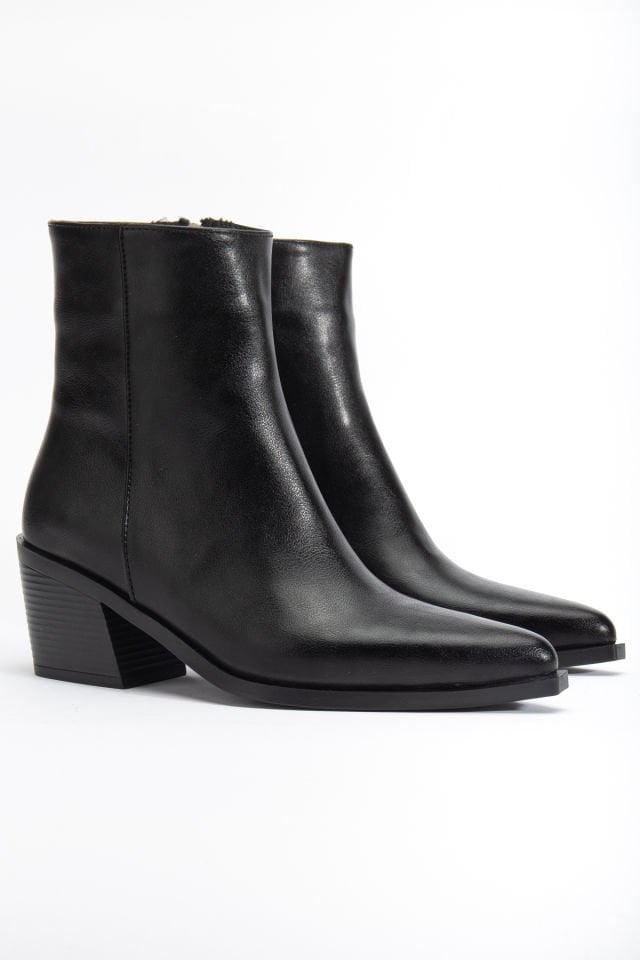 Siyah Mat Deri Sivri Burun Fermuarlı Western Bot 4140