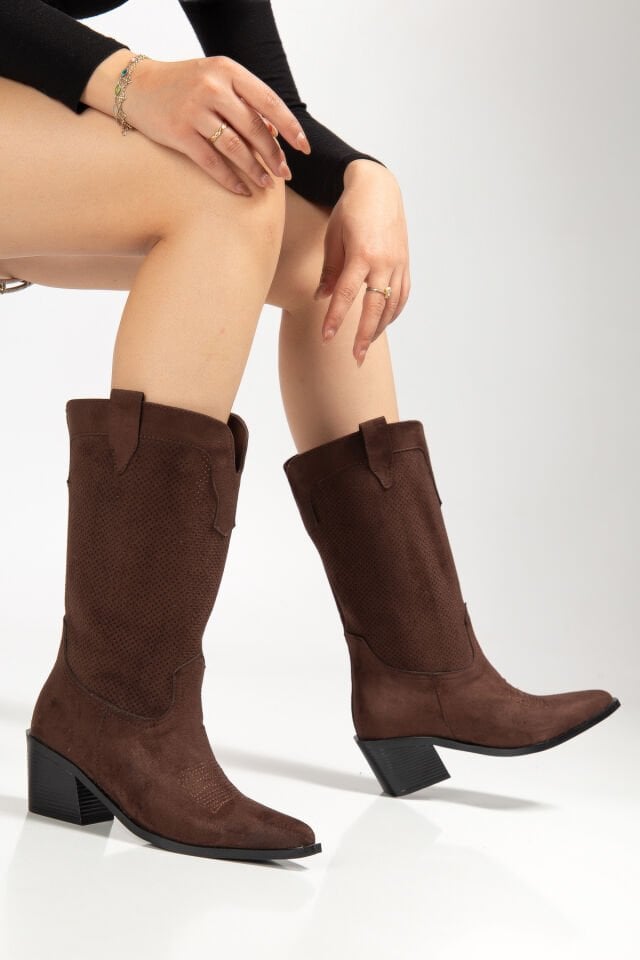 Kahve Mat Süet Sivri Burun Delikli Western Bot 3574