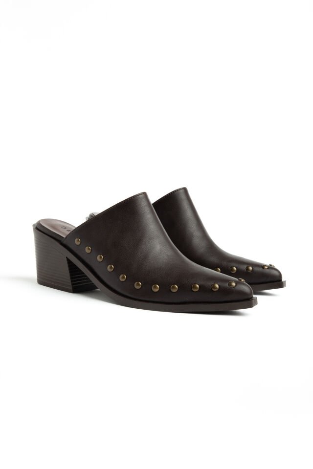 Acı Kahve Mat Deri Nakışlı Zımba Detay Terlik 4422